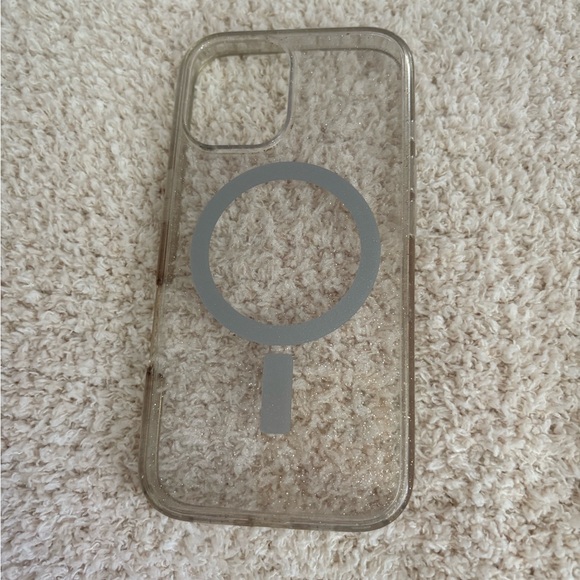 iPhone 16 clear shimmer MagSafe case - Picture 1 of 4